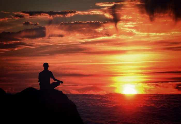 6 Techniques to Create a Peaceful Meditation Environment