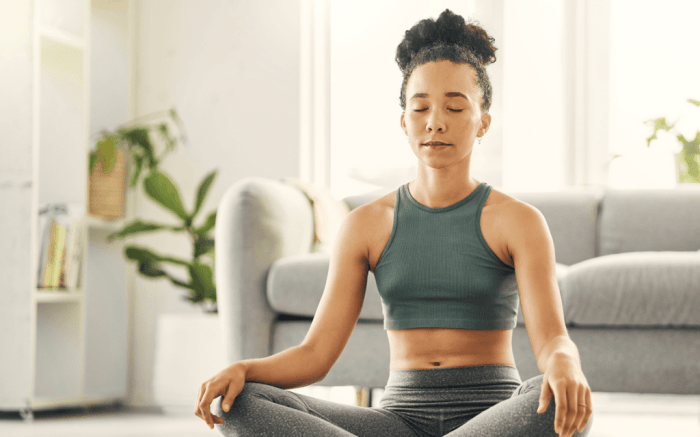 Mindfulness meditation steps mindful tips infographic ten self simple easy anxiety guided practices meditate can practice help improvement activities relaxation